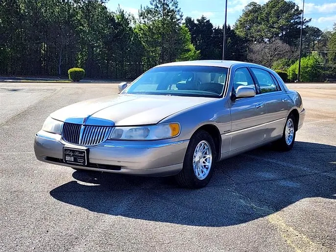 1999 Lincoln Town Car