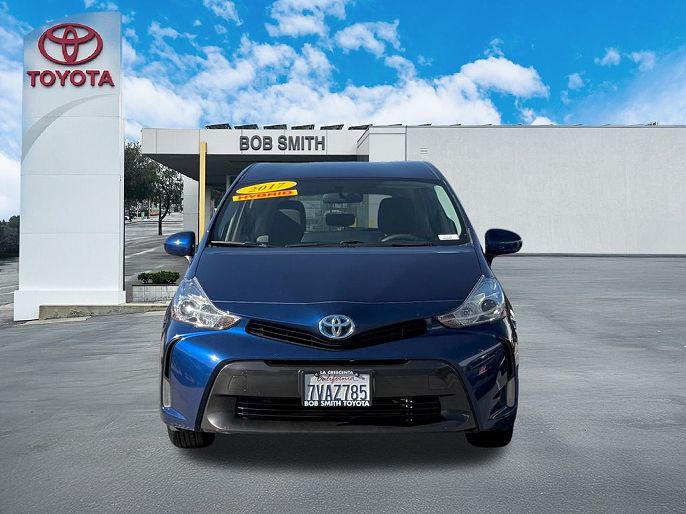 2017 Toyota Prius v