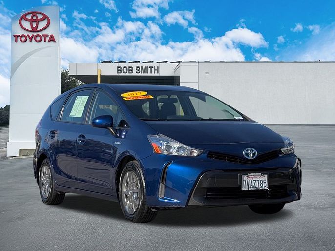2017 Toyota Prius v