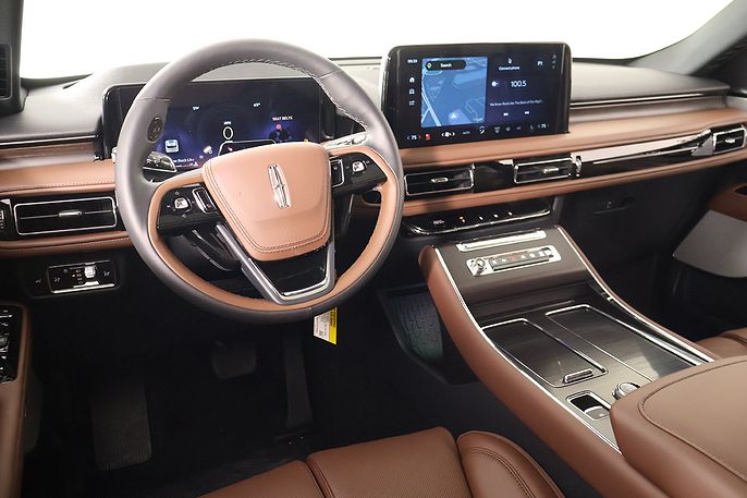 2027 Lincoln Aviator