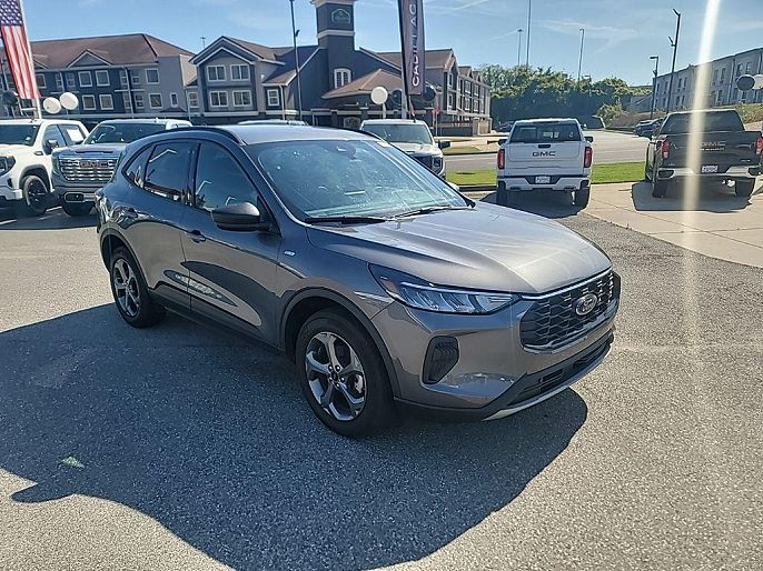 2025 Ford Escape