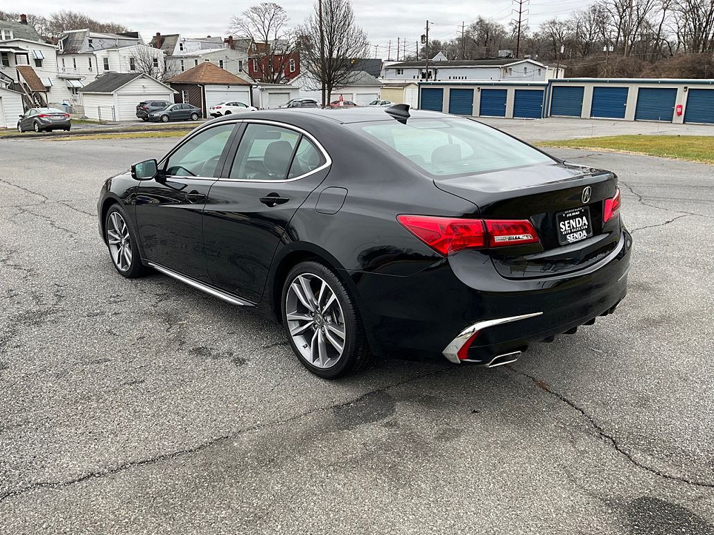 2019 Acura TLX Technology image 4