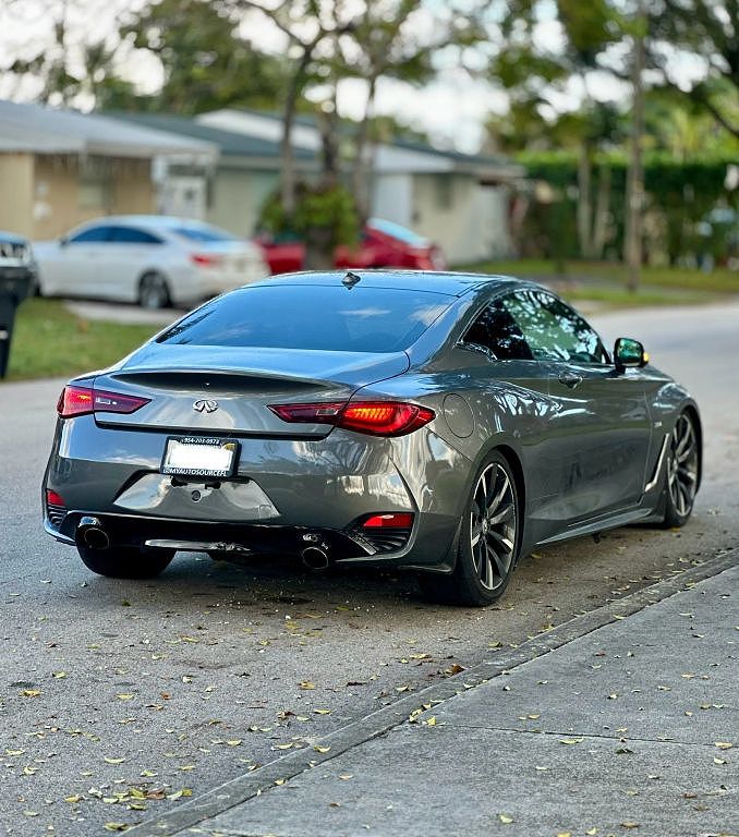 2019 Infiniti Q60