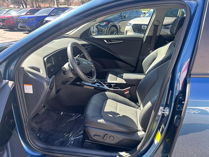 2023 Kia Niro