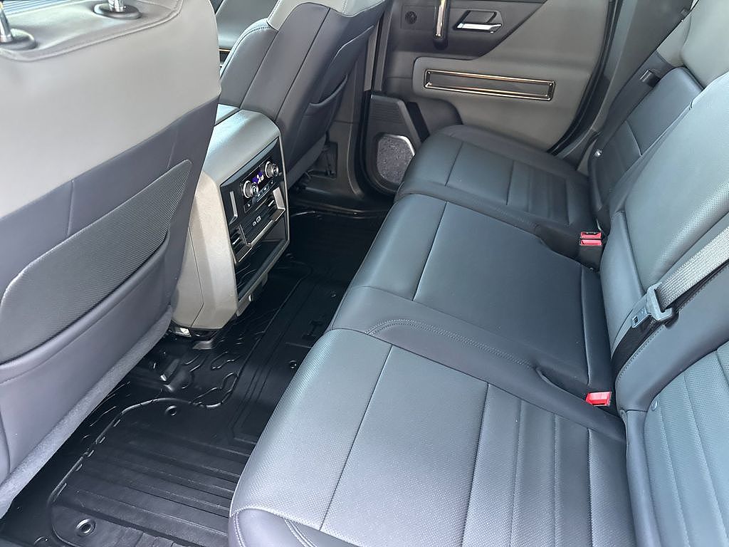 2025 GMC Hummer EV