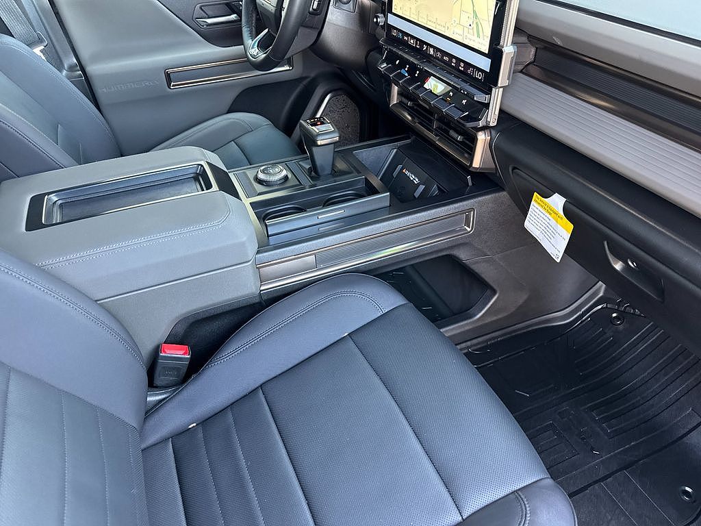2025 GMC Hummer EV