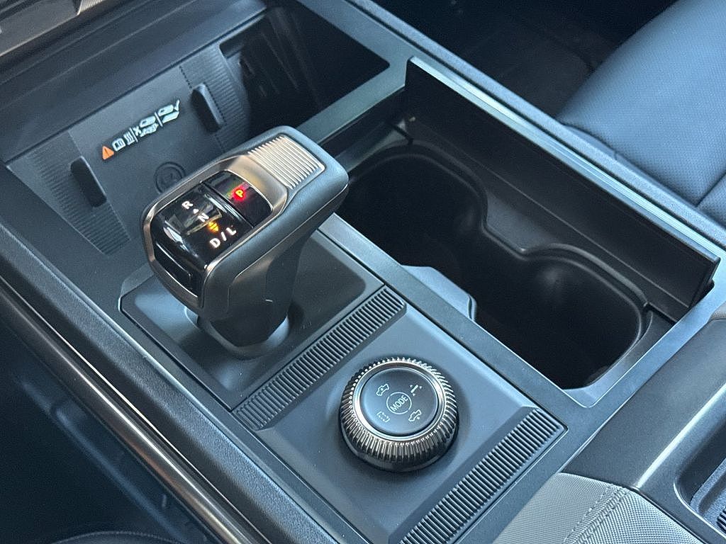 2025 GMC Hummer EV