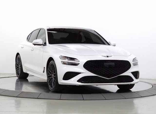2022 Genesis G70