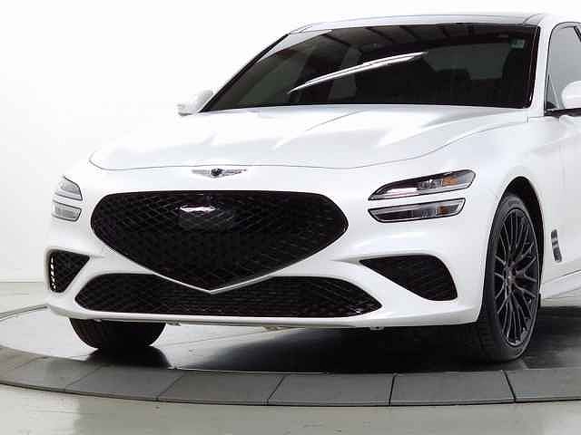 2022 Genesis G70