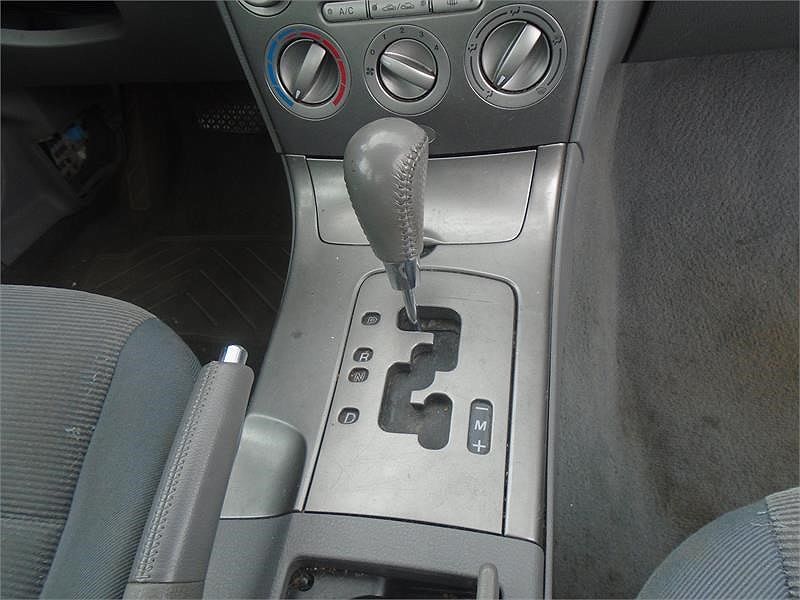2003 Mazda Mazda6 i image 6