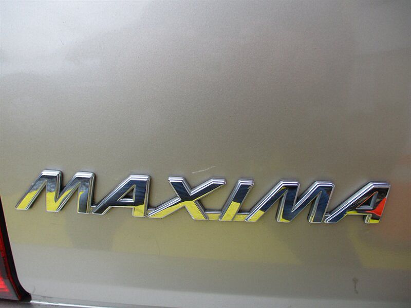 2001 Nissan Maxima GLE image 30