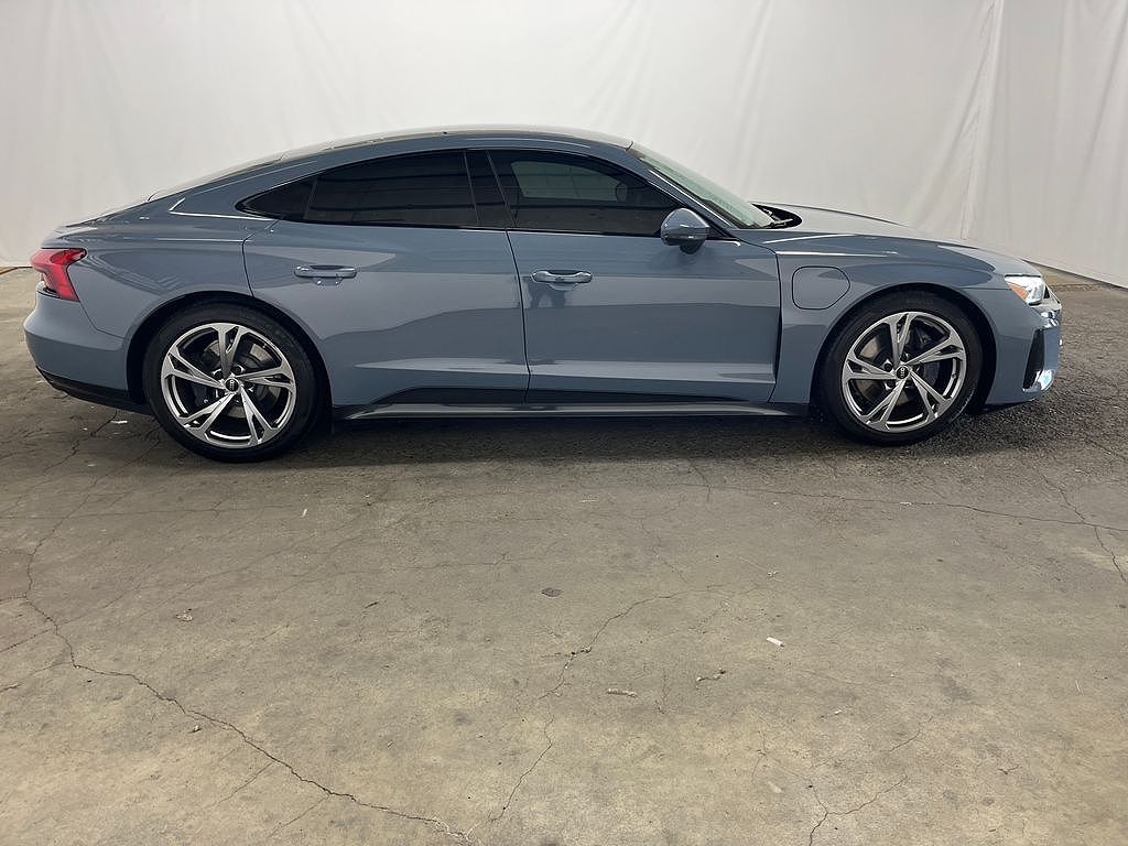 2024 Audi e-tron GT