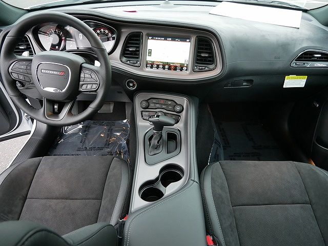 2023 Dodge Challenger GT image 5