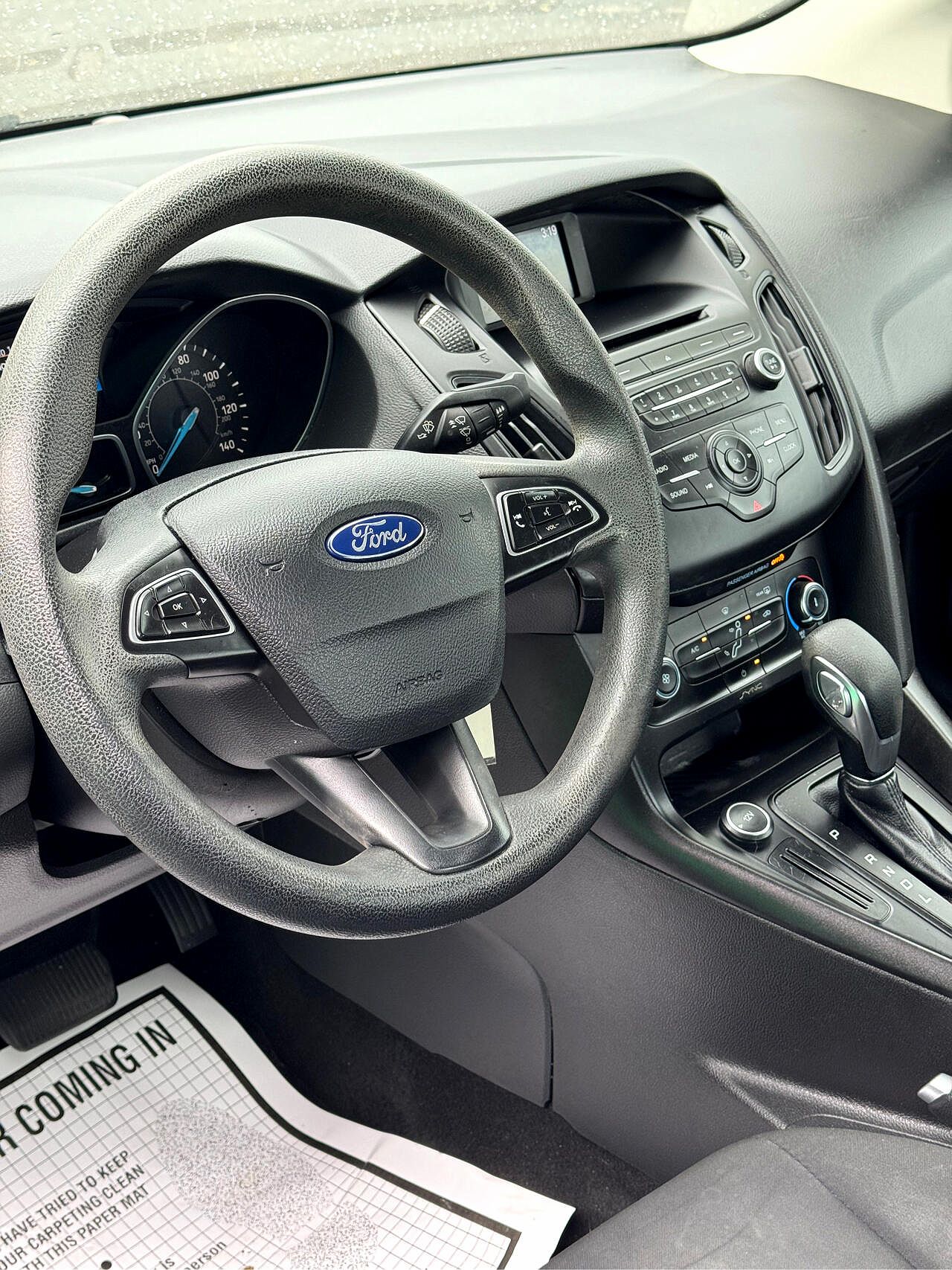 2017 Ford Focus S image 10
