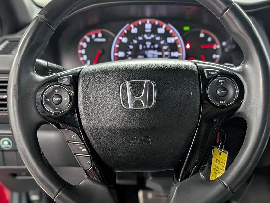 2016 Honda Accord Sport photo 11