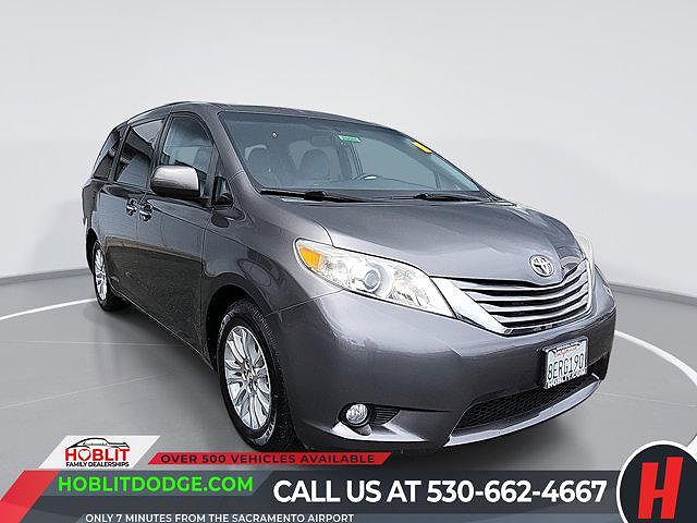 2015 Toyota Sienna