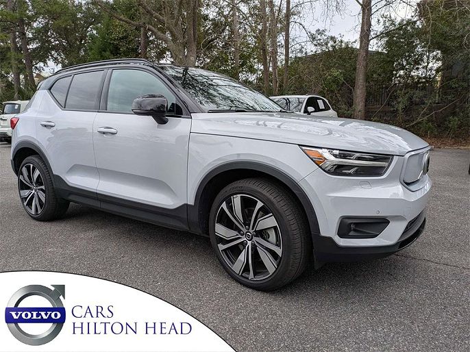 2021 Volvo XC40
