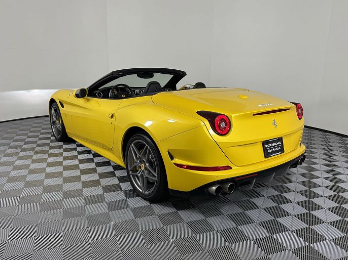 2016 Ferrari California