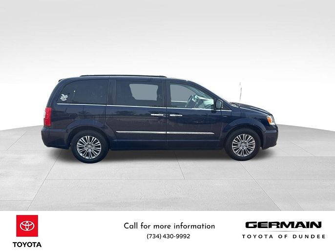 2015 Chrysler Town & Country