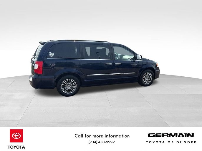 2015 Chrysler Town & Country
