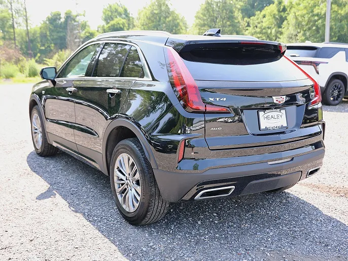 2025 Cadillac XT4