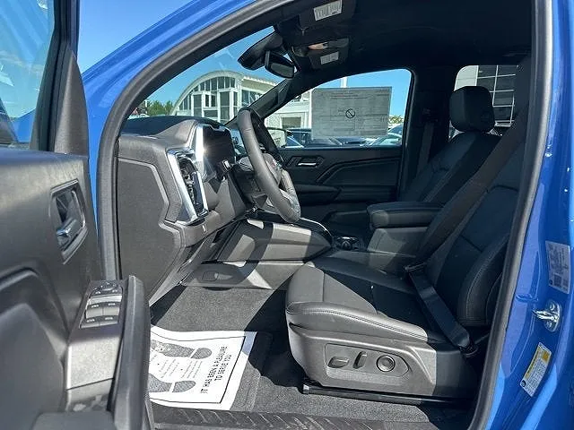 2025 GMC Canyon