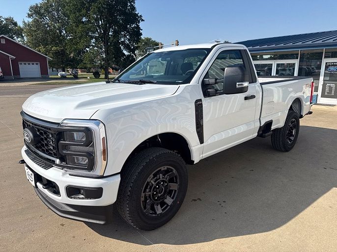 2027 Ford F-350