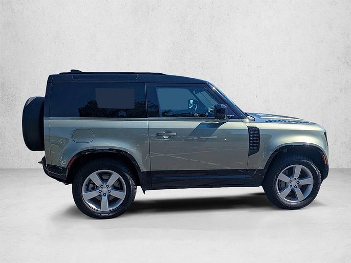 2022 Land Rover Defender