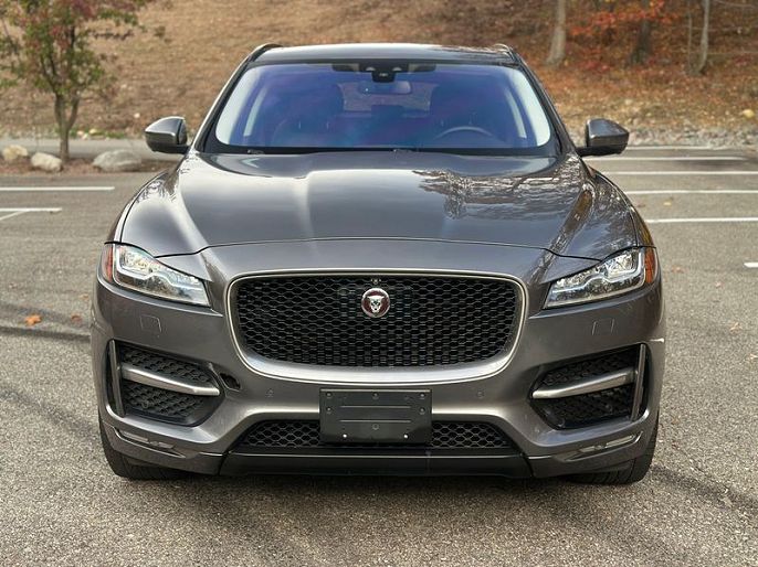 2017 Jaguar F-Pace