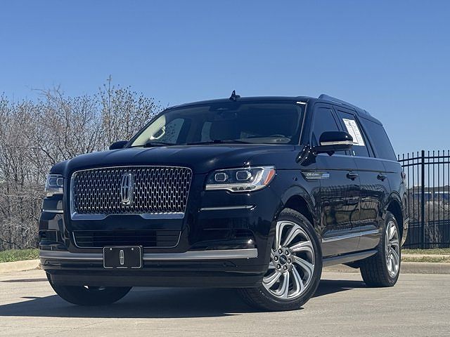 2023 Lincoln Navigator