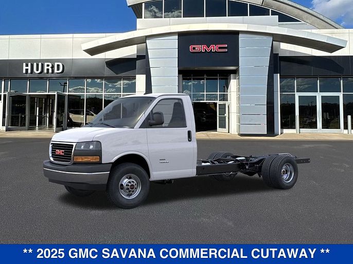 2025 GMC Savana