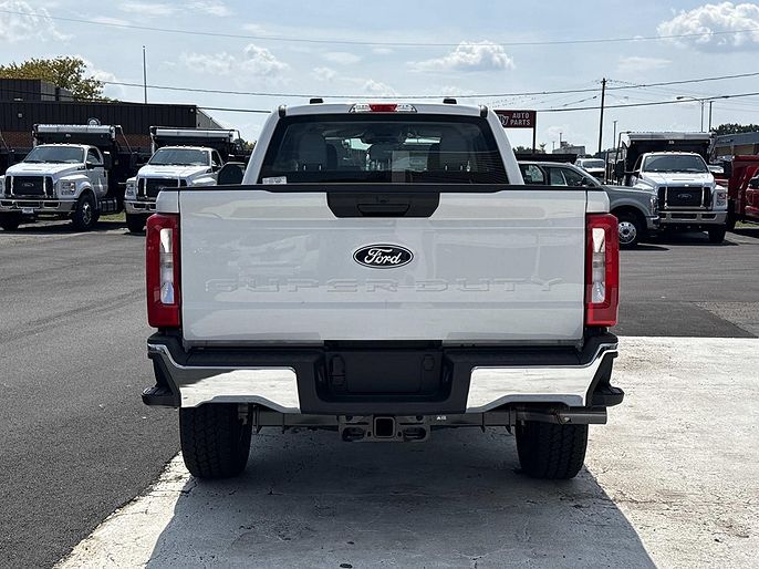 2027 Ford F-350