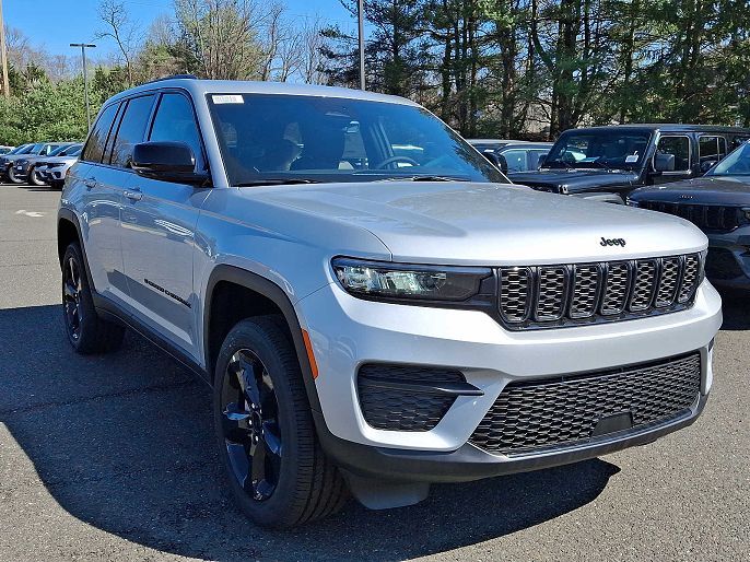 2025 Jeep Grand Cherokee
