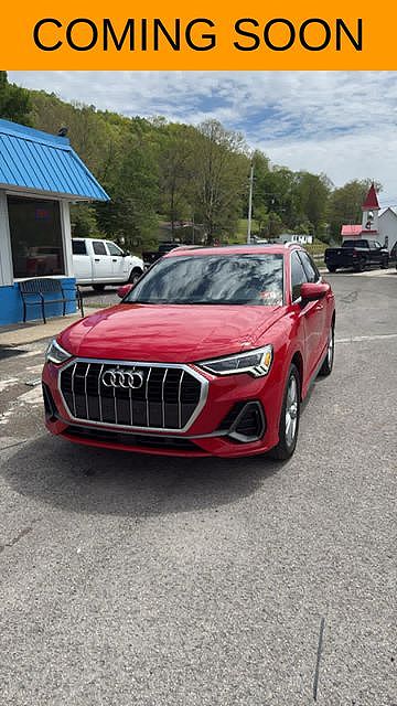 2022 Audi Q3