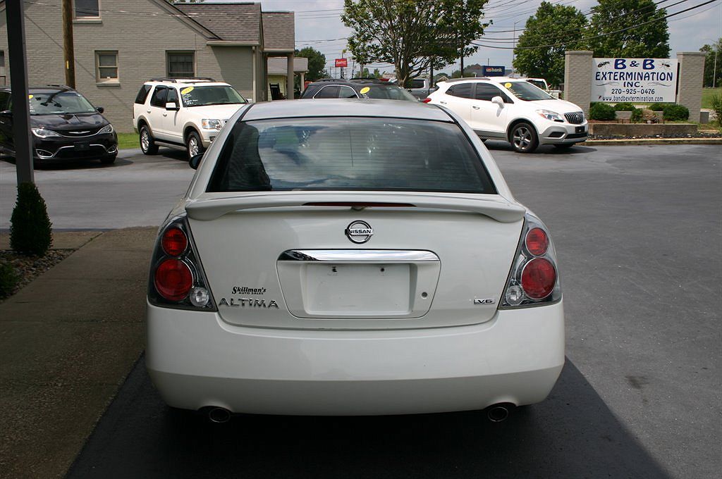 2005 Nissan Altima SE image 4