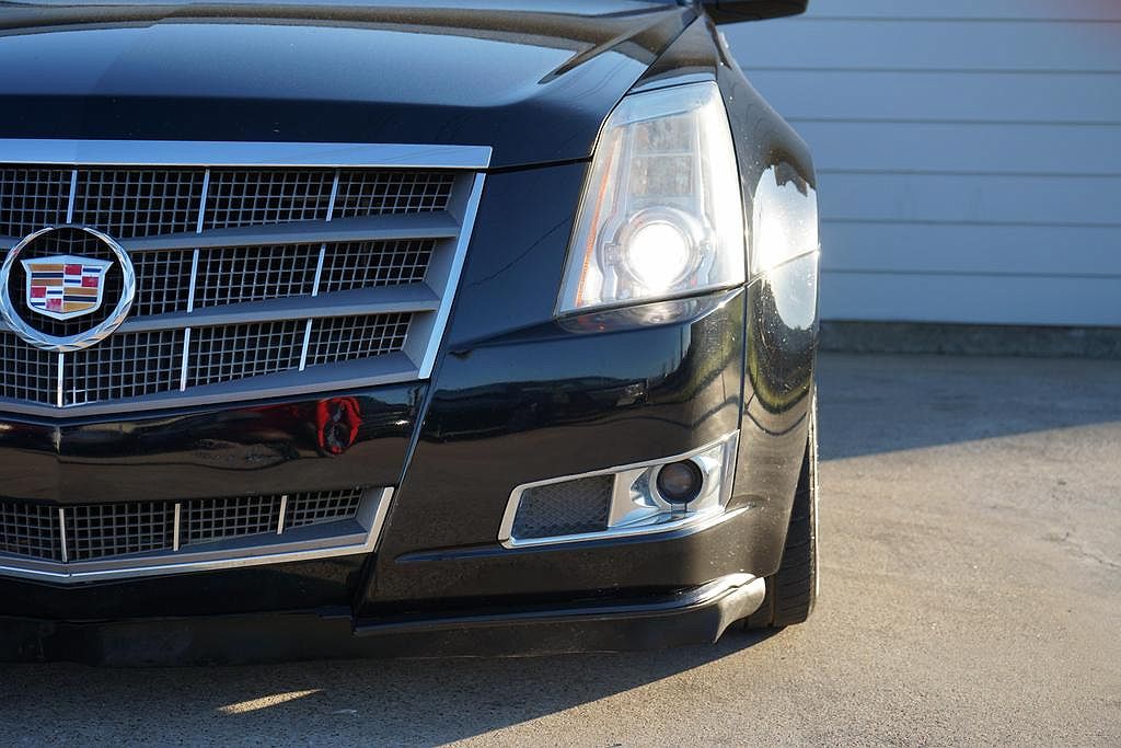 2011 Cadillac CTS Performance image 22