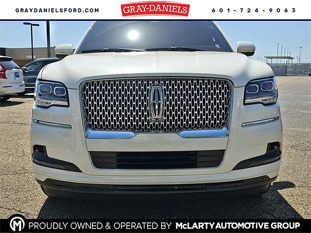 2024 Lincoln Navigator