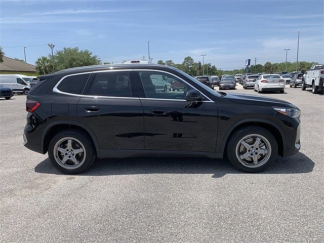 2023 BMW X1