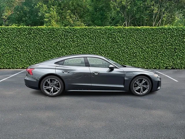 2023 Audi e-tron GT