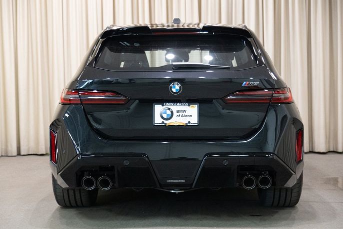 2025 BMW M5