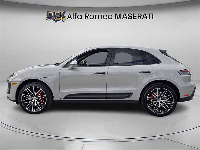 2022 Porsche Macan