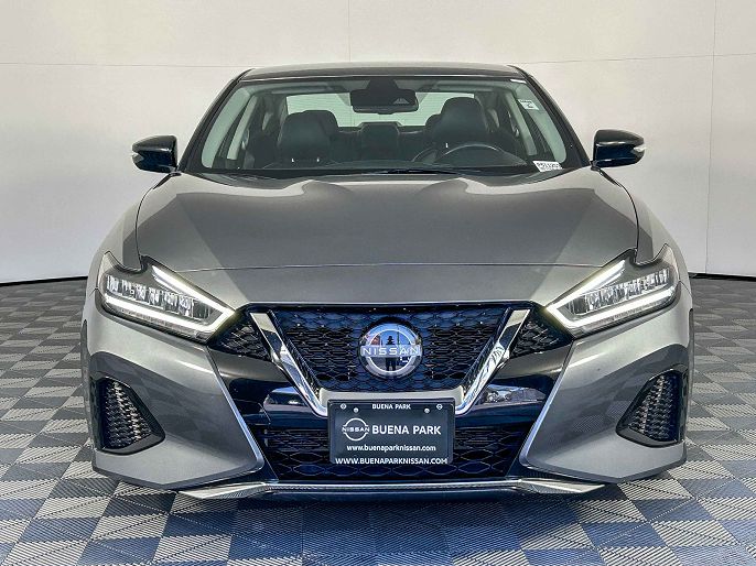 2023 Nissan Maxima