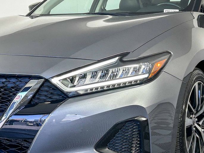 2023 Nissan Maxima