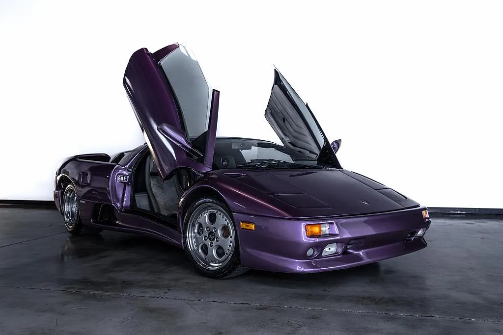1997 Lamborghini Diablo VT image 1