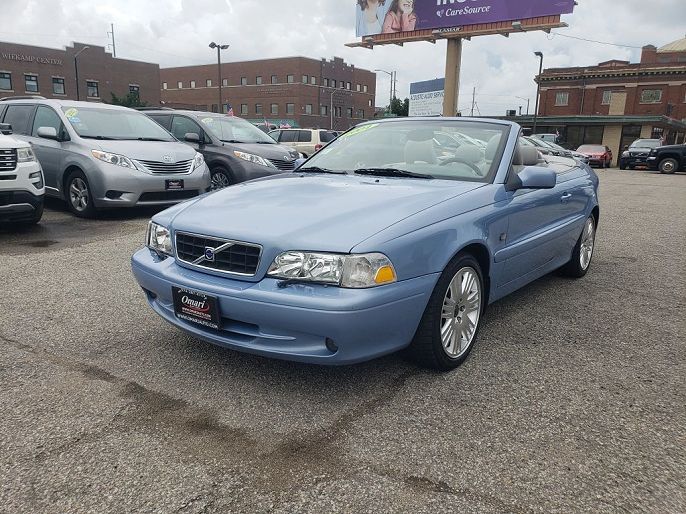 2004 Volvo C70