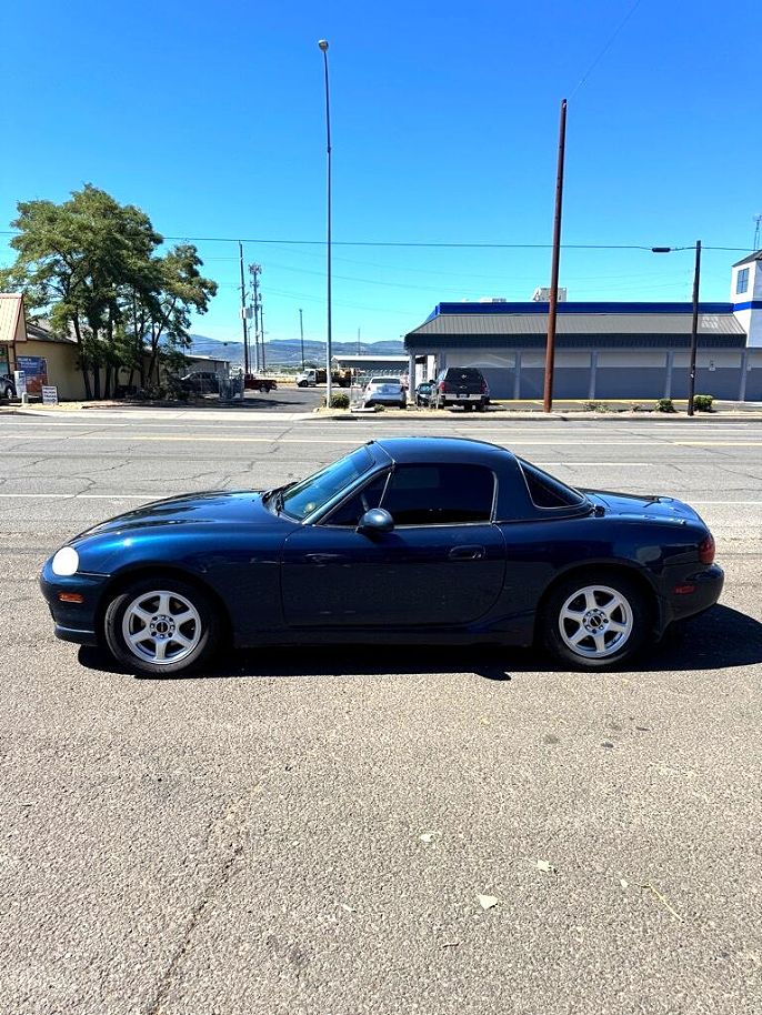 2000 Mazda Miata