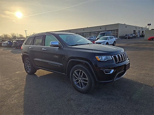 2017 Jeep Grand Cherokee Limited Edition image 3
