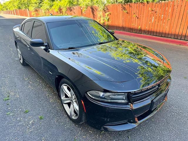 2016 Dodge Charger R/T image 0