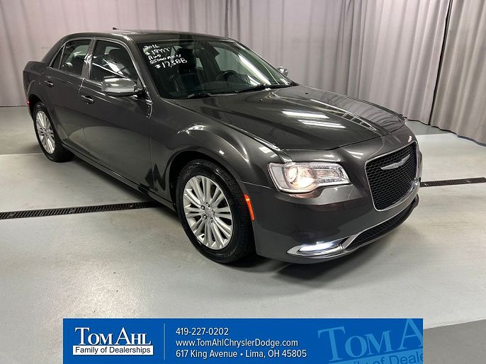 2016 Chrysler 300