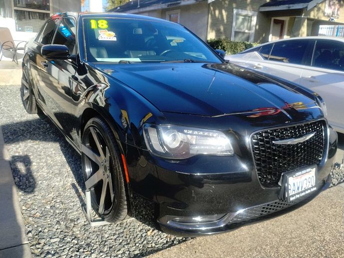 2018 Chrysler 300